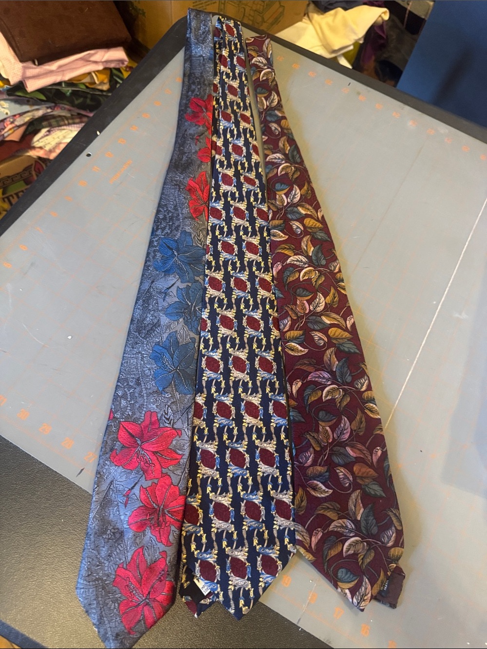 Set of 3- Christian Dior, MOMA, Oscar De La Renta Floral Ties